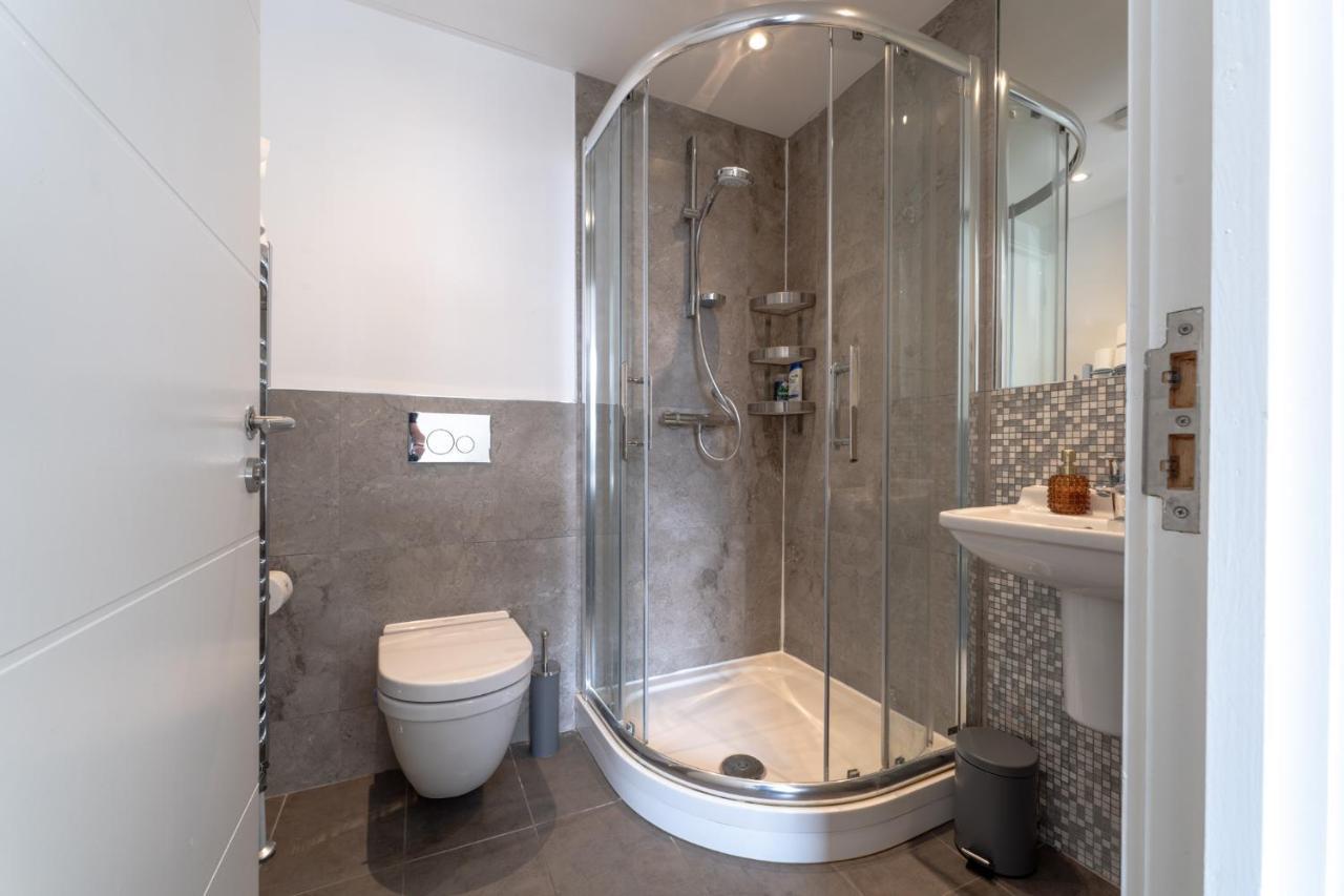 Belfast Quarters: 10Th Floor Gem Apartment Екстериор снимка